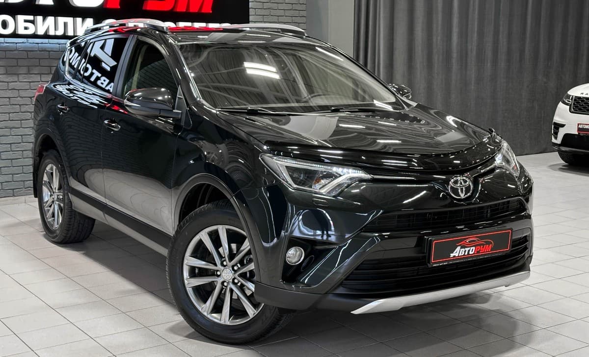 Toyota RAV4 - 4